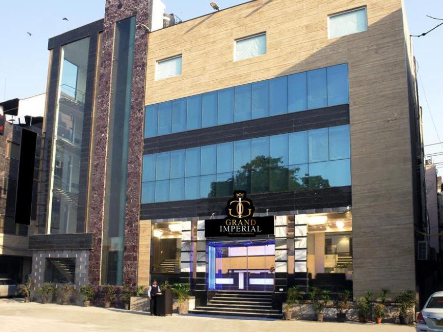 Grand Imperial Hotel New Delhi Bagian luar foto